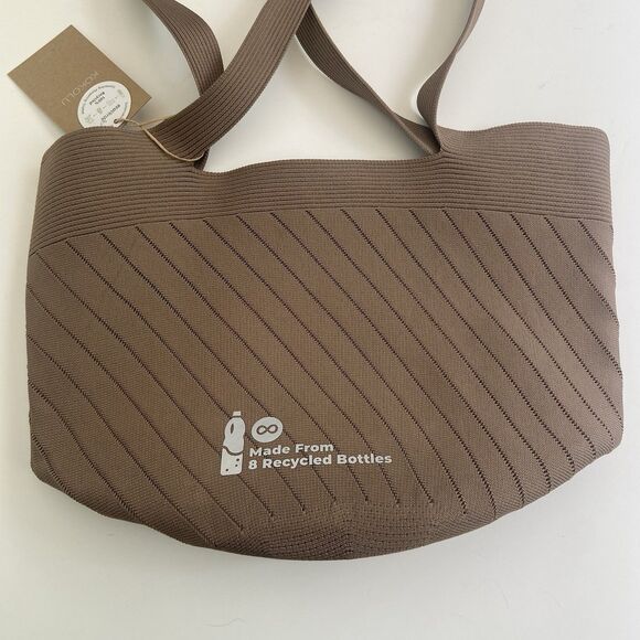 Elegant Brown Tote Bag - Picture 7 of 8